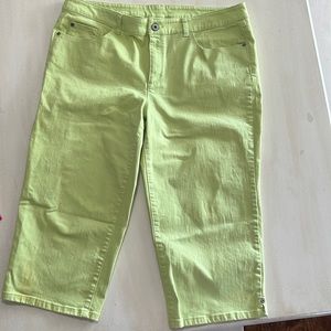 Christopher & Banks capris pants, lime green, size 16.